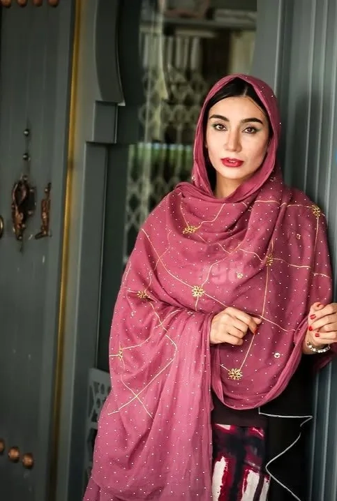 خاطره حاتمی